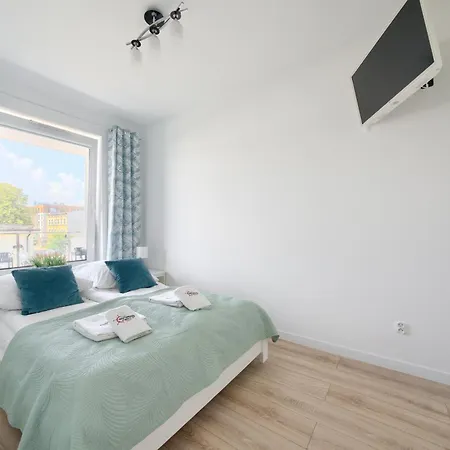 Apartamentyprzymorzu Rybacki Z Miejscem W Garazu Apartment *